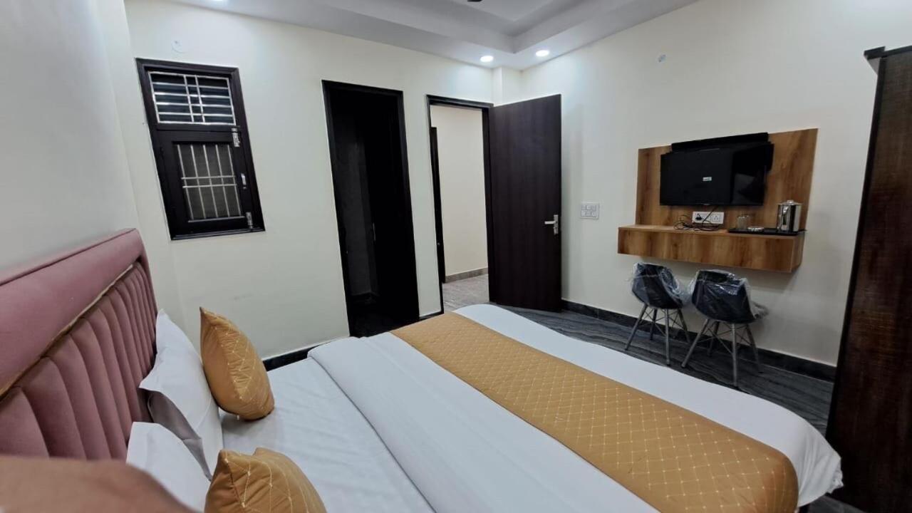 Hotel O City Deluxe 德里 外观 照片